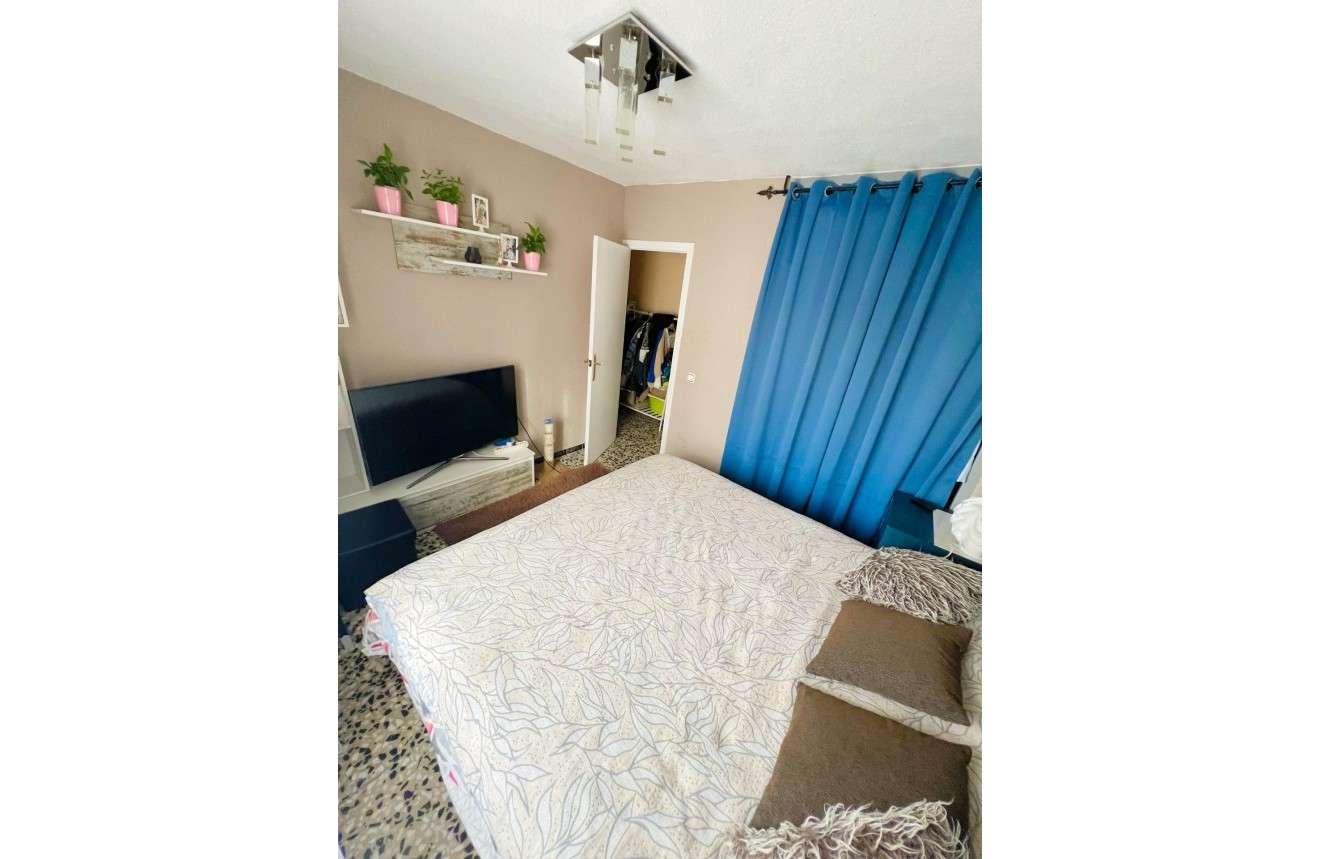 Aus zweiter Hand - Wohnung -
Torrevieja - Centro