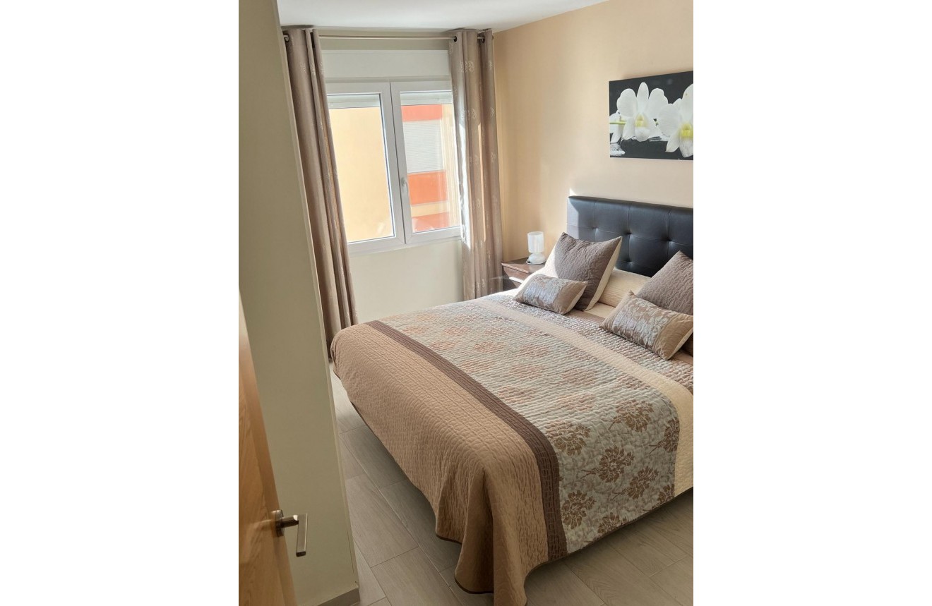 Aus zweiter Hand - Wohnung -
Torrevieja - Playa del Cura