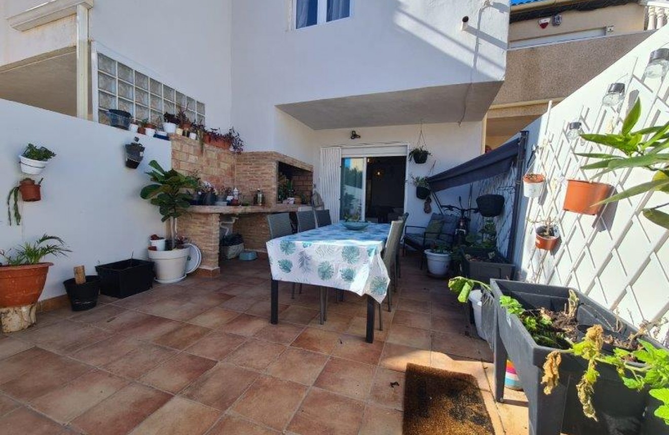 Tweedehands - Chalet -
Torrevieja - Costa Blanca