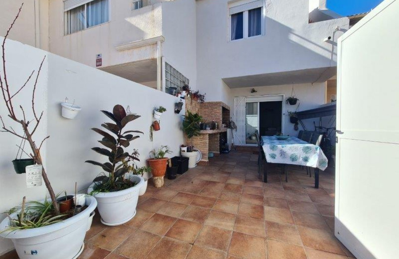 Aus zweiter Hand - Chalet -
Torrevieja - Costa Blanca