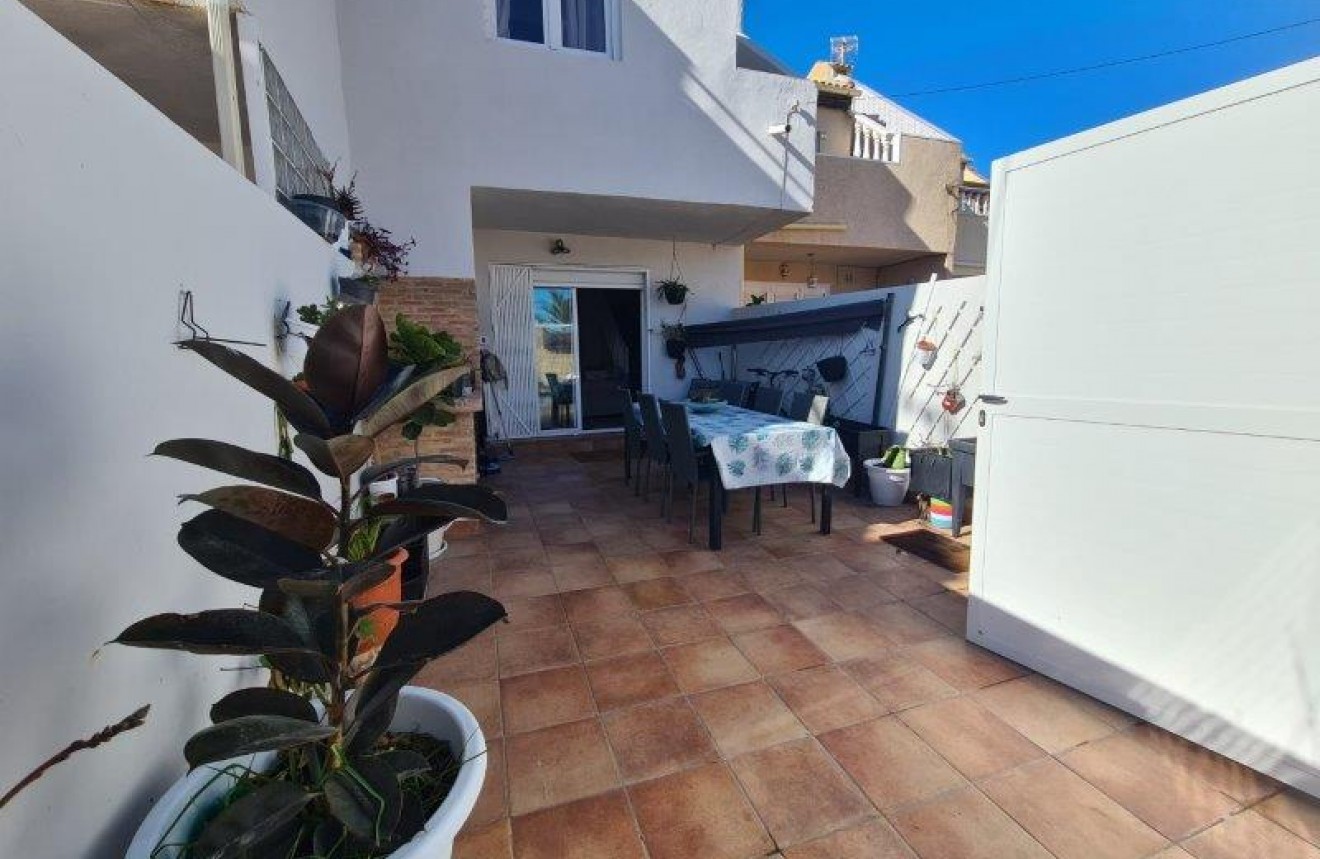 Aus zweiter Hand - Chalet -
Torrevieja - Costa Blanca