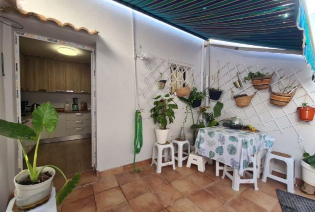 Tweedehands - Chalet -
Torrevieja - Costa Blanca