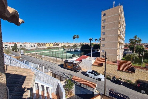 Tweedehands - Chalet -
Torrevieja - Costa Blanca