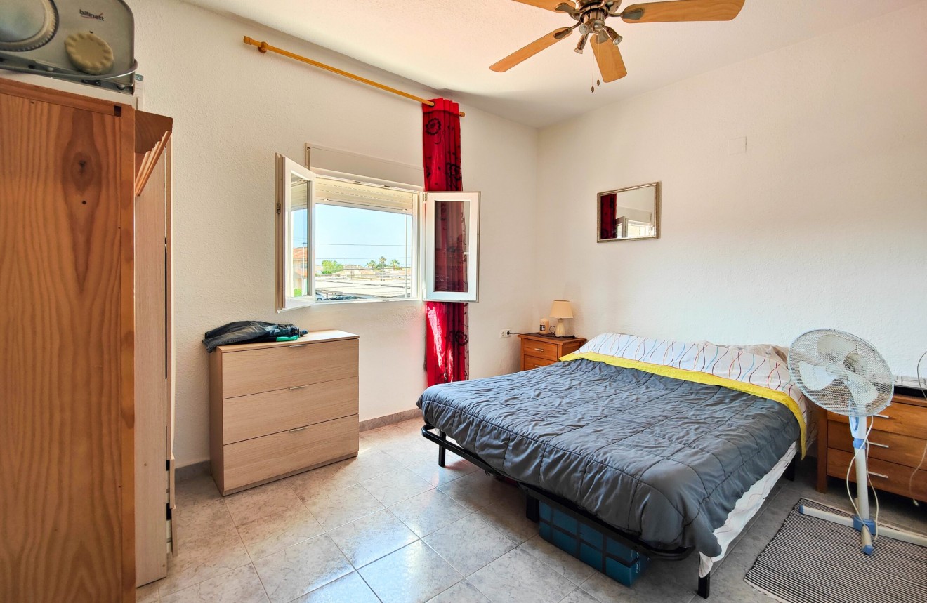 D'occasion - Appartement -
Torrevieja - Costa Blanca