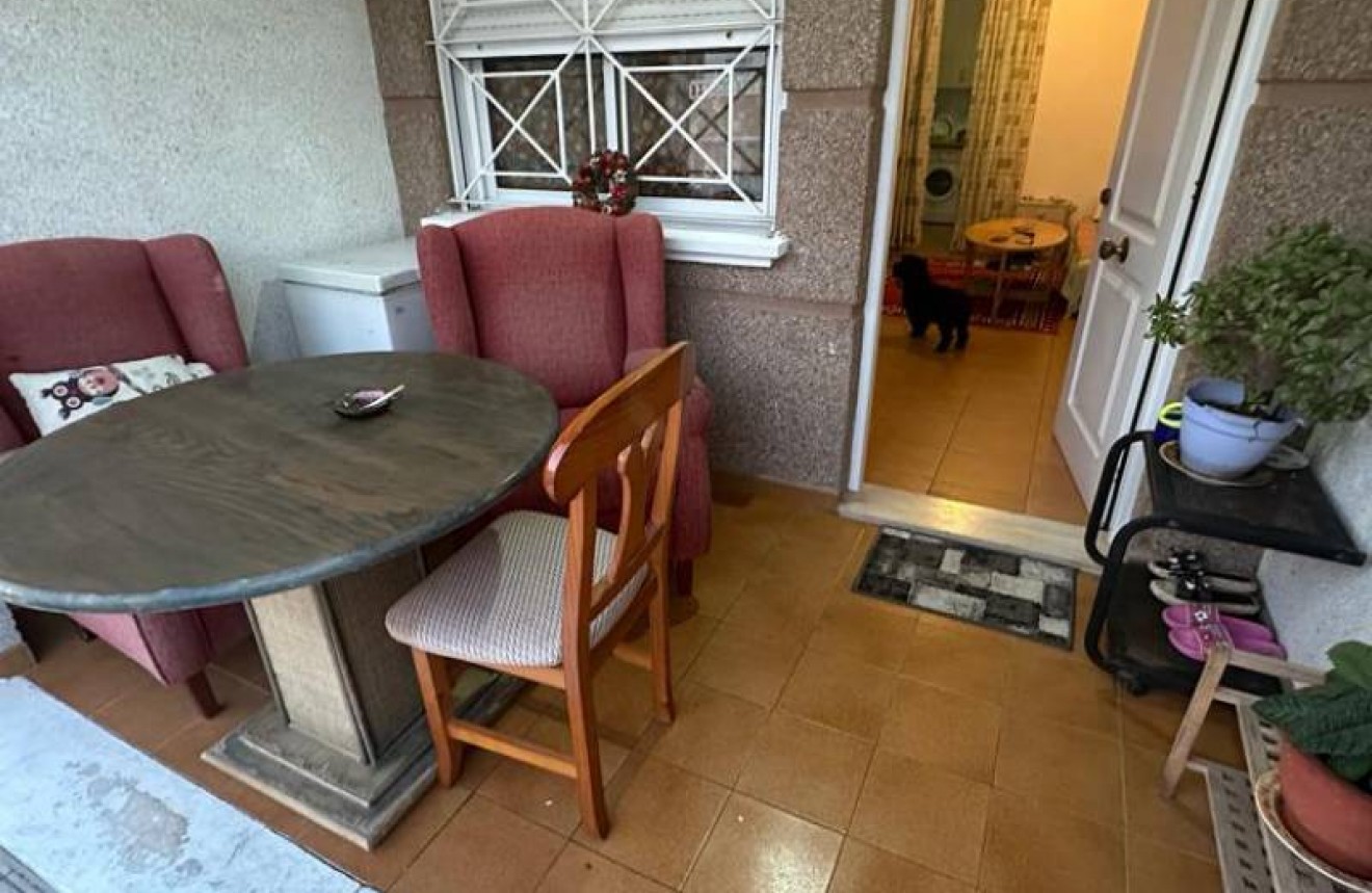 Tweedehands - Appartement / flat -
Torrevieja - Costa Blanca