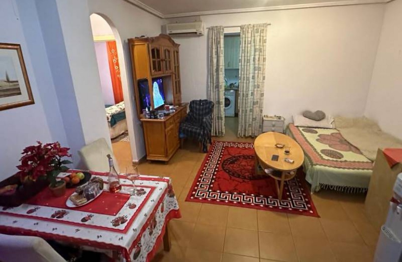 Segunda mano - Apartamento / piso -
Torrevieja - Costa Blanca