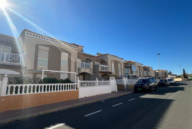 Resale - Apartment / flat -
Torrevieja - Costa Blanca