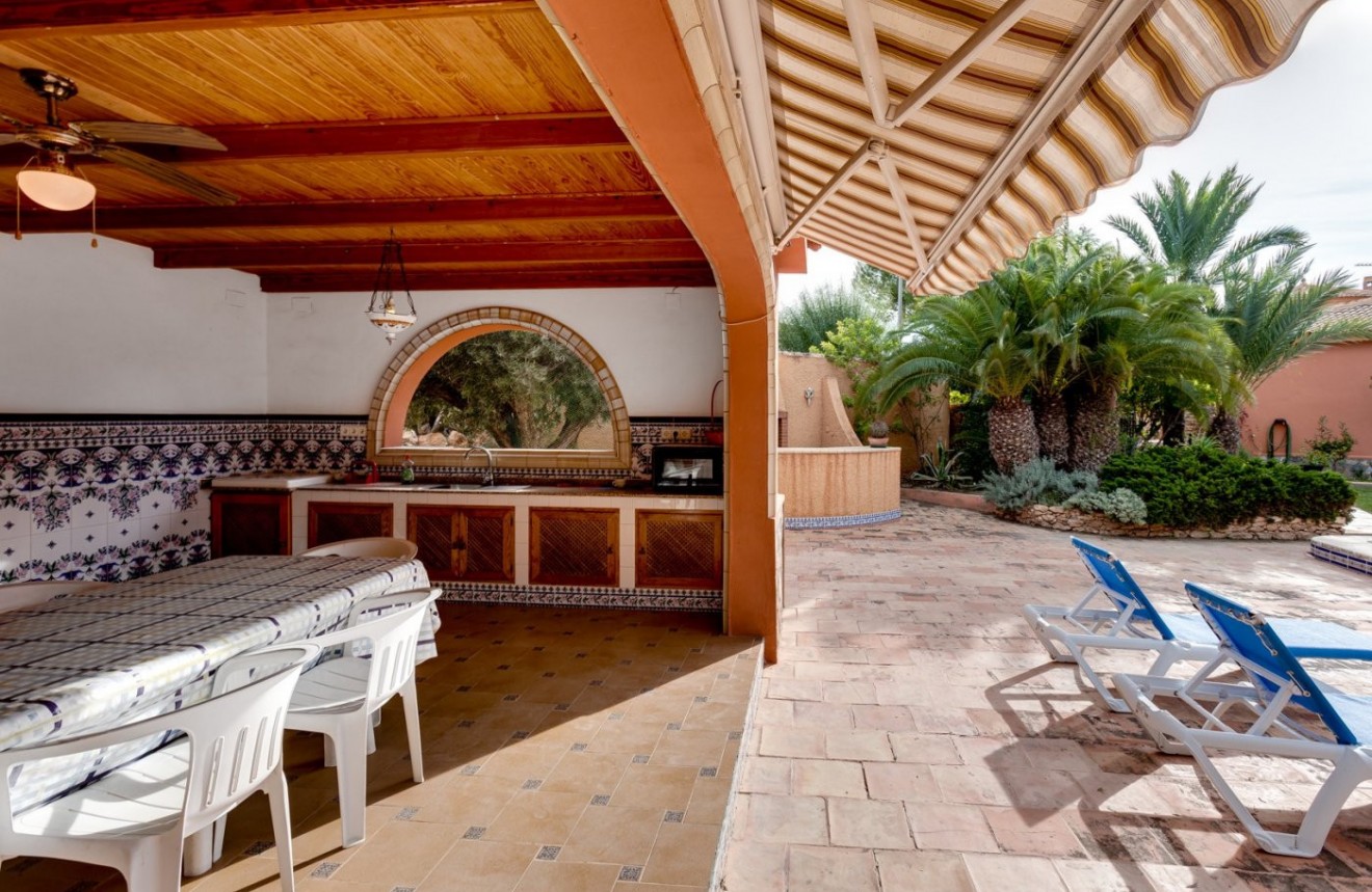 Tweedehands - Chalet -
Torrevieja - San luis