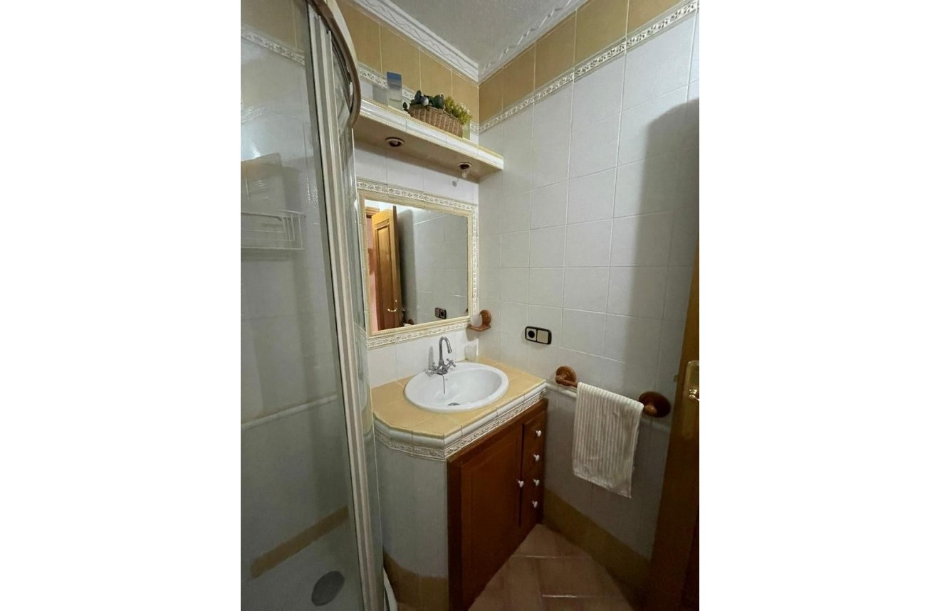 Segunda mano - Apartamento / piso -
Torrevieja - Costa Blanca