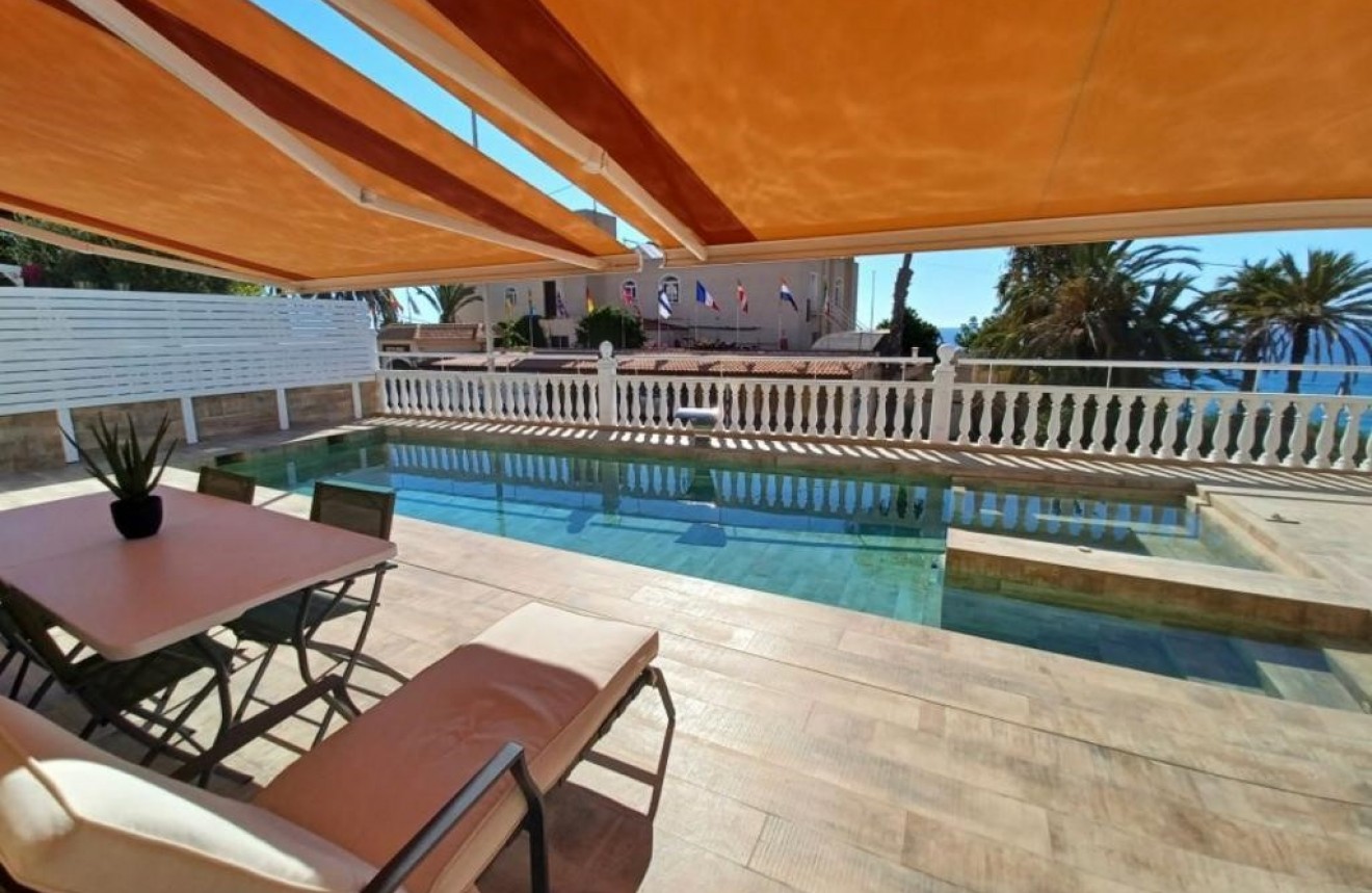 Segunda mano - Chalet -
Torrevieja - Costa Blanca