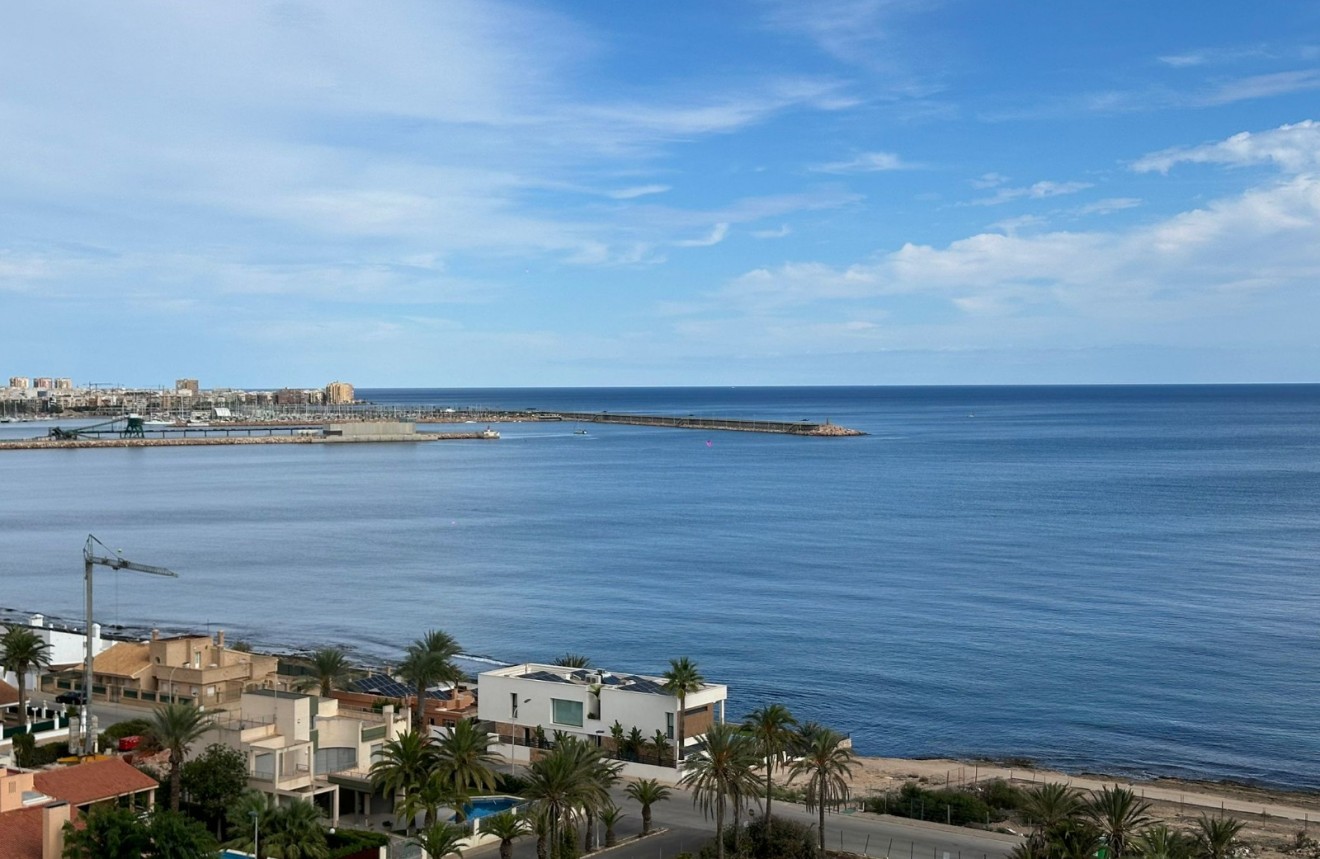 Aus zweiter Hand - Penthouse -
Torrevieja - Costa Blanca