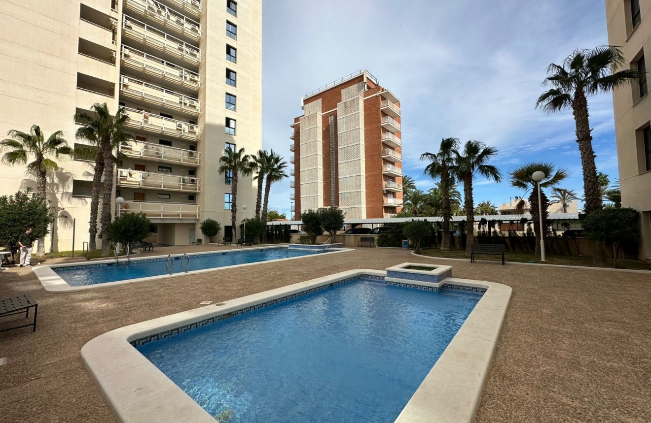 Aus zweiter Hand - Penthouse -
Torrevieja - Costa Blanca