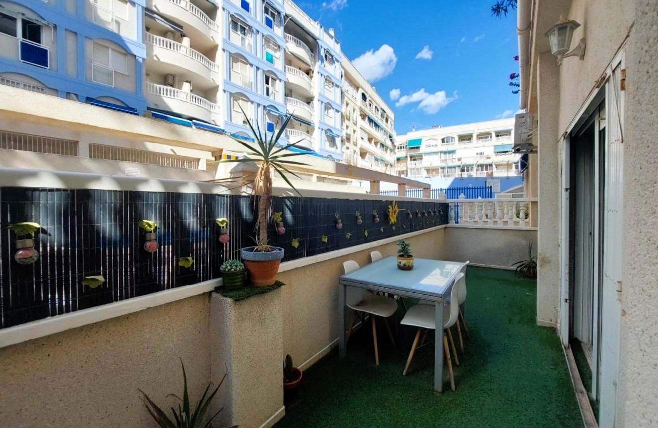 Tweedehands - Appartement / flat -
Torrevieja - Costa Blanca