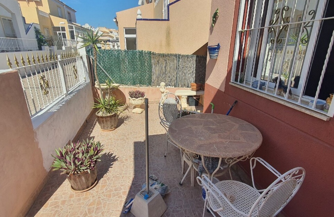 Resale - Chalet -
Los Balcones - Costa Blanca