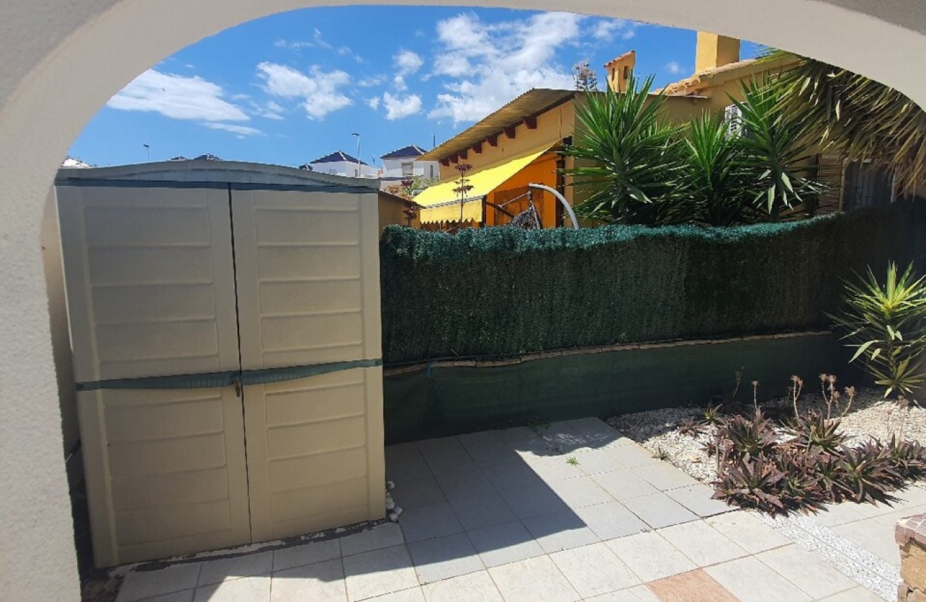 Resale - Chalet -
Los Balcones - Costa Blanca