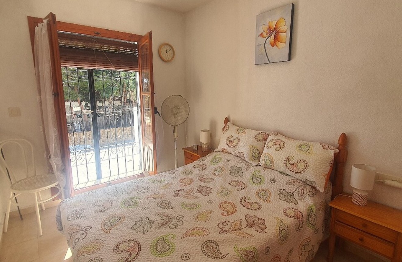 Resale - Chalet -
Los Balcones - Costa Blanca