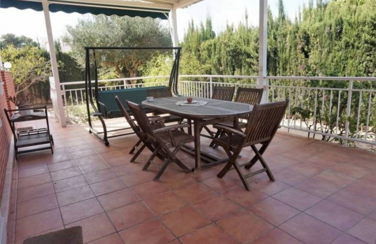 Tweedehands - Chalet -
Los Balcones - Costa Blanca