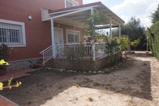 Resale - Chalet -
Los Balcones - Costa Blanca