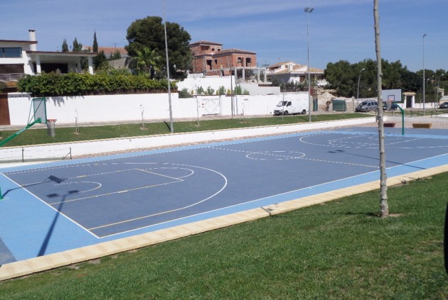 Z drugiej ręki - Szalet -
Los Balcones - Costa Blanca