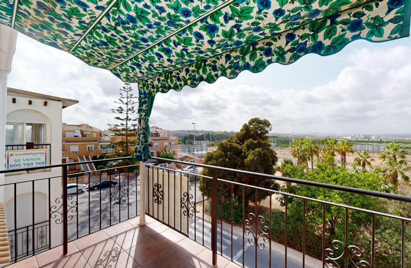 Aus zweiter Hand - Penthouse -
Torrevieja - La veleta