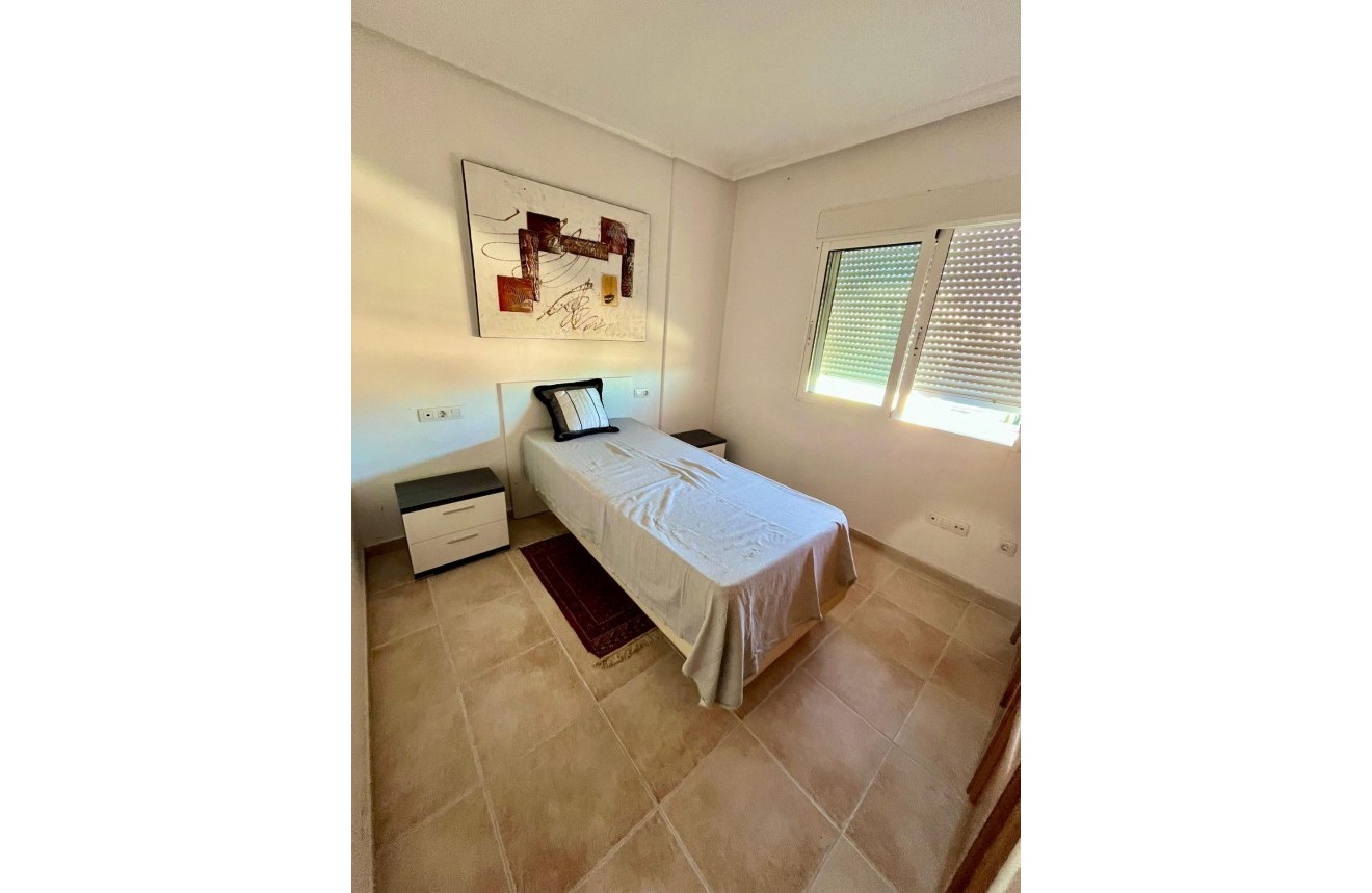 Segunda mano - Apartamento / piso -
Torrevieja - La veleta