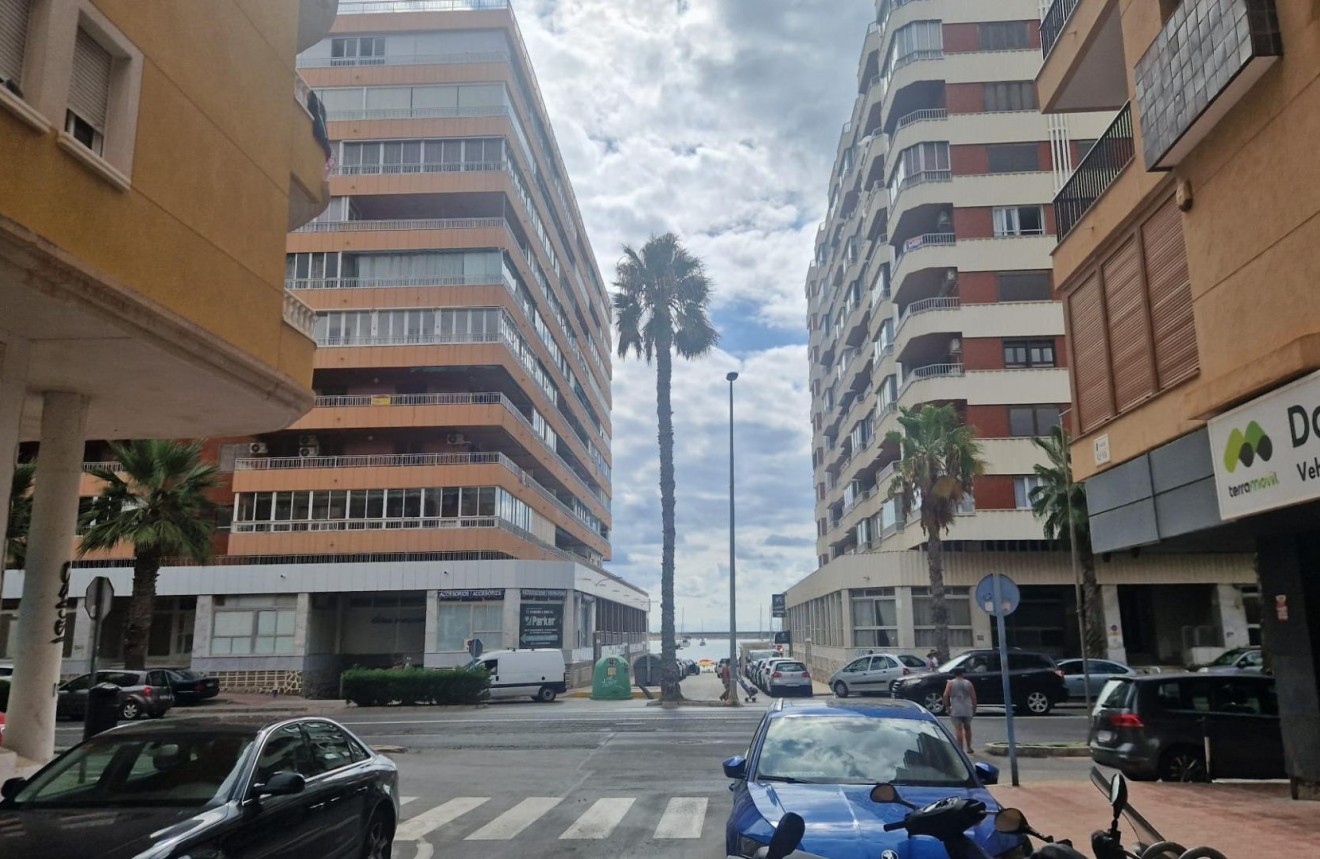 Aus zweiter Hand - Wohnung -
Torrevieja - Acequion