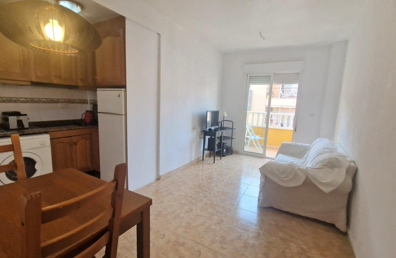 Aus zweiter Hand - Wohnung -
Torrevieja - Acequion