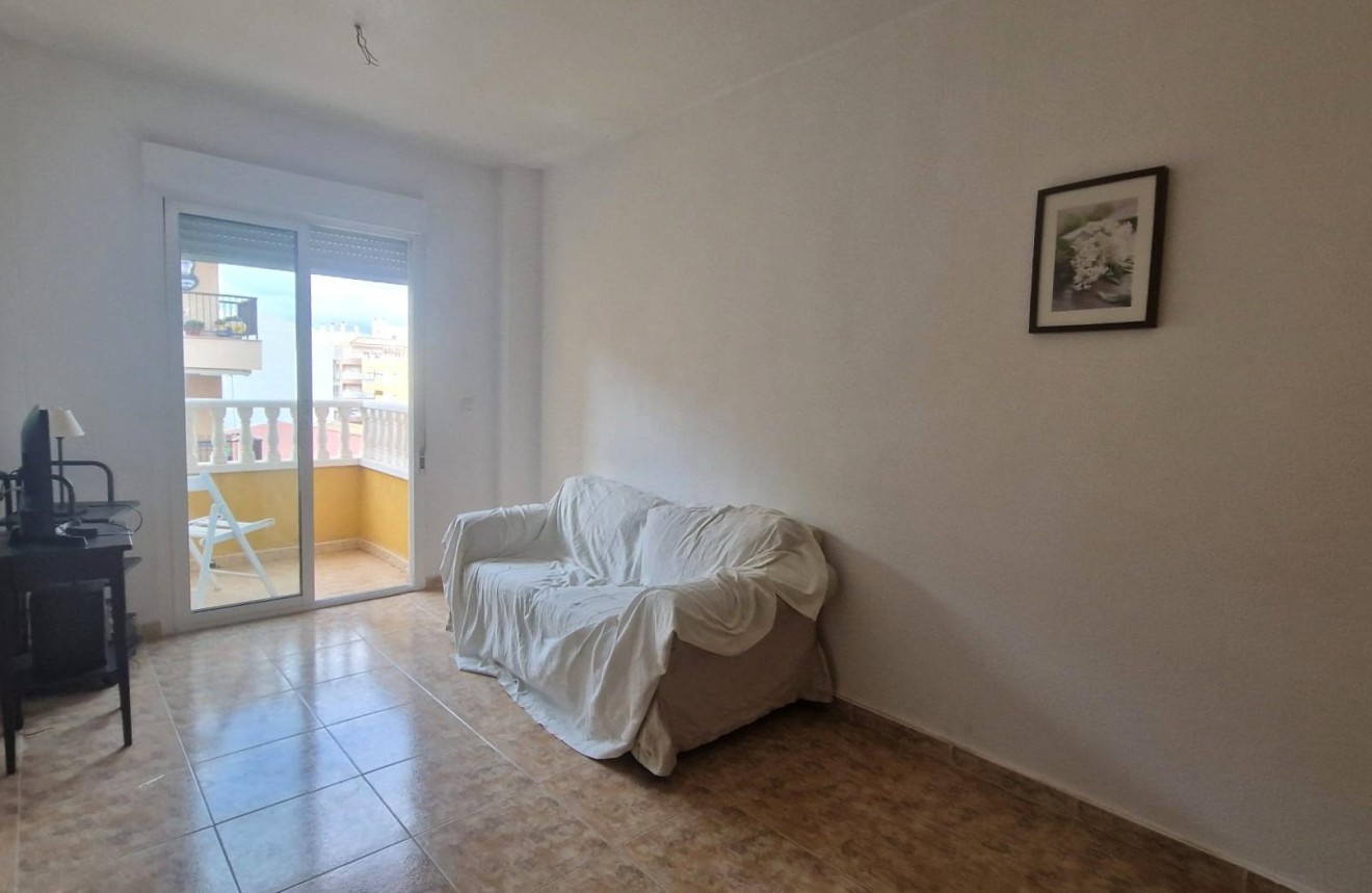 Aus zweiter Hand - Wohnung -
Torrevieja - Acequion