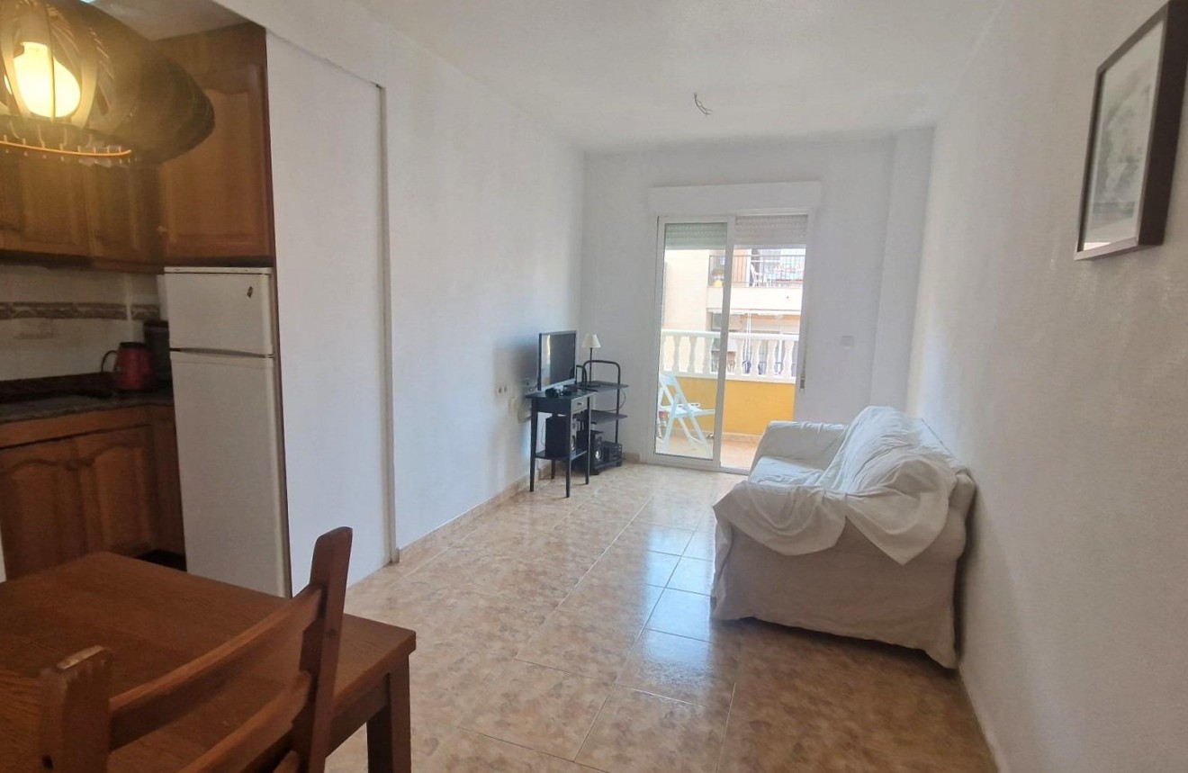 Aus zweiter Hand - Wohnung -
Torrevieja - Acequion