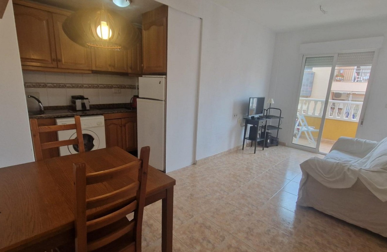 Aus zweiter Hand - Wohnung -
Torrevieja - Acequion