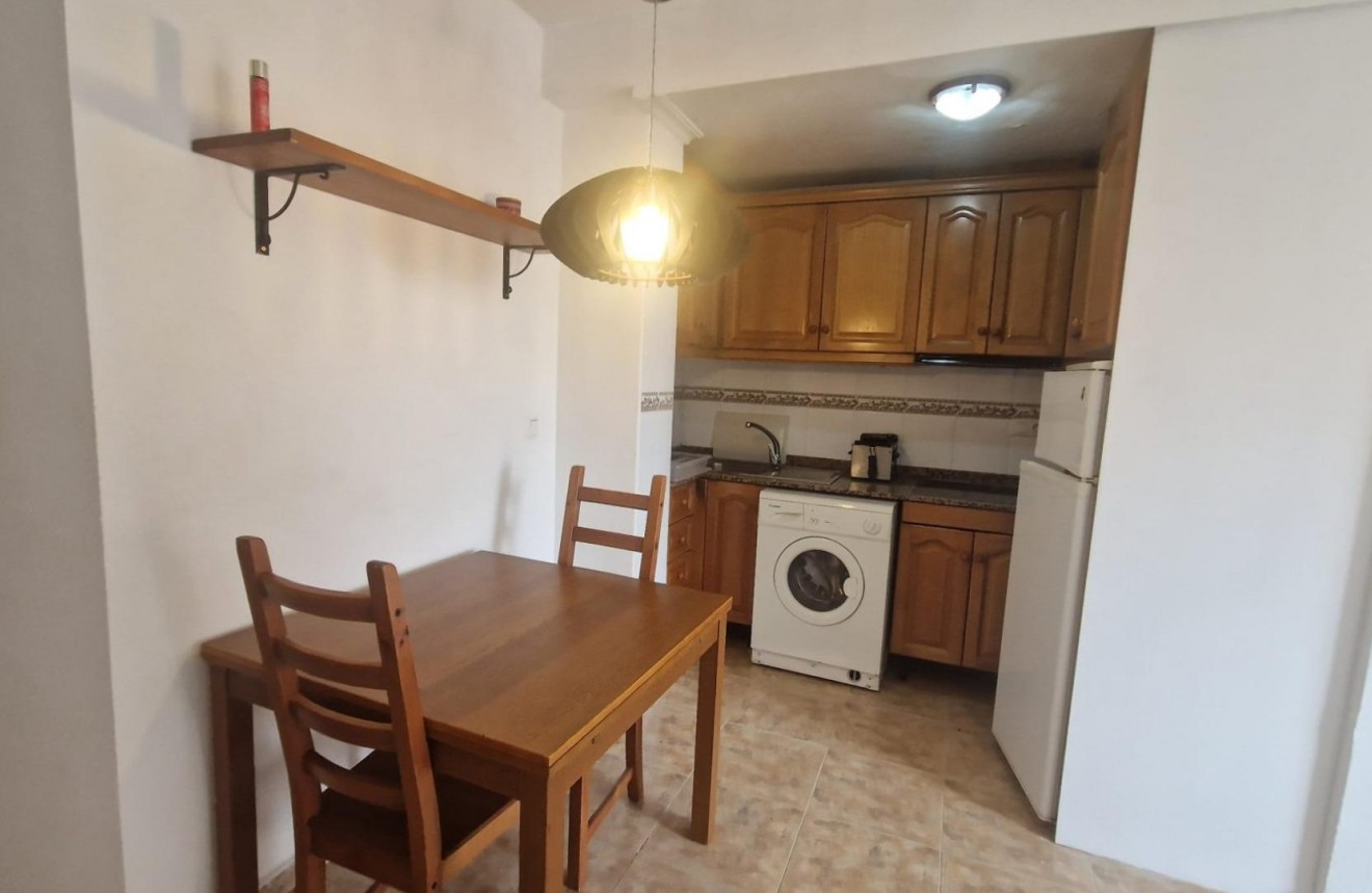 Resale - Apartment / flat -
Torrevieja - Acequion