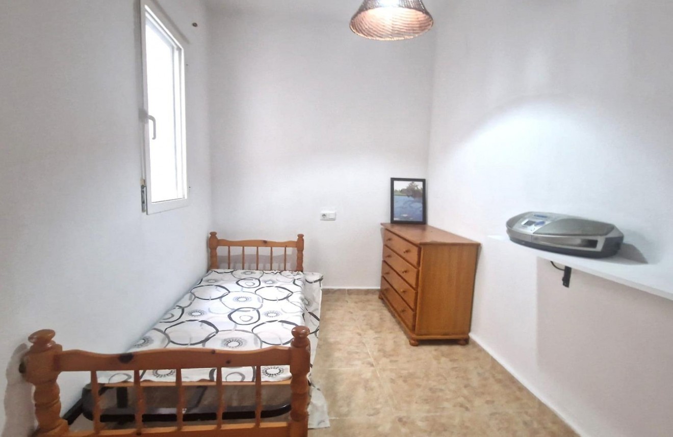 Resale - Apartment / flat -
Torrevieja - Acequion