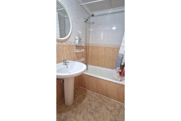 Tweedehands - Appartement / flat -
Torrevieja - Acequion