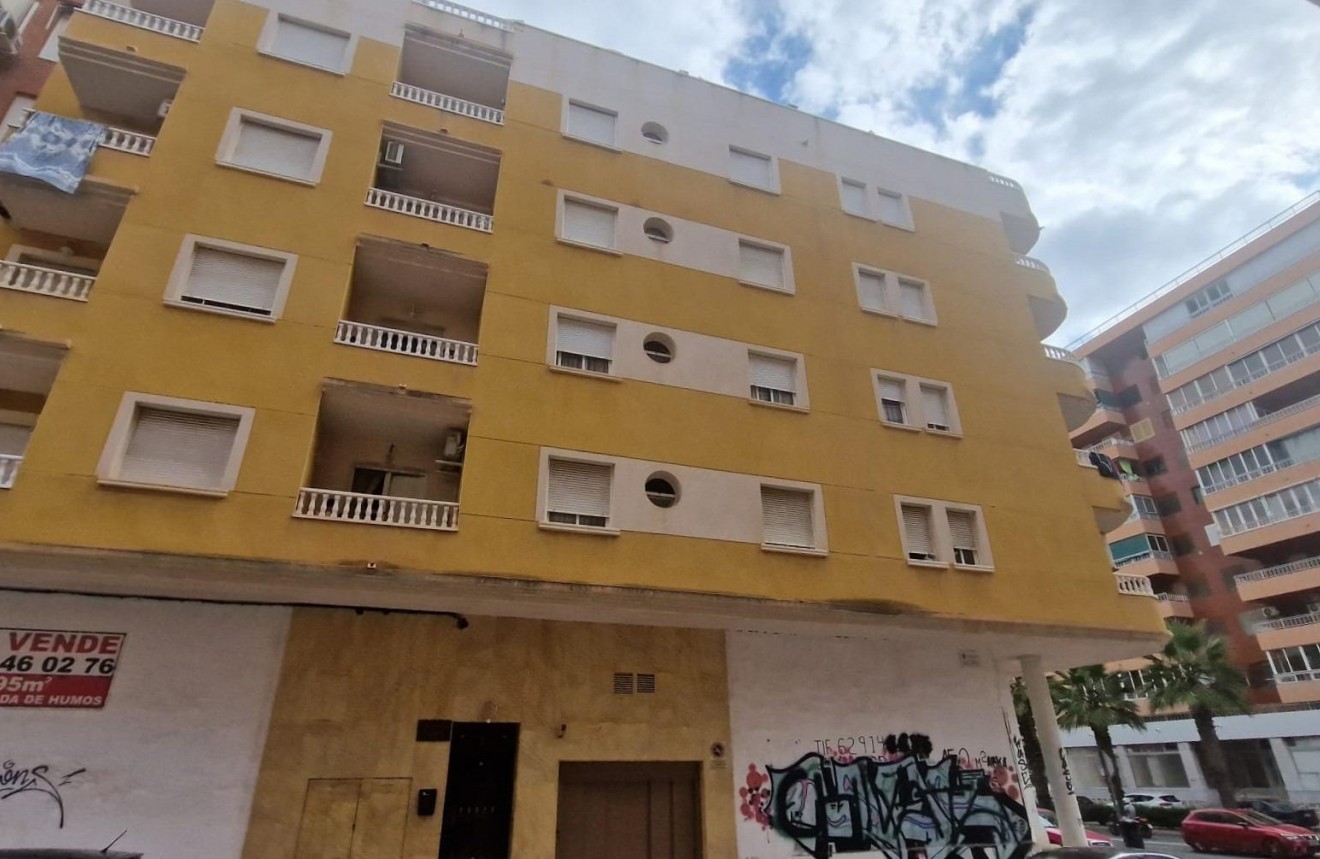 Resale - Apartment / flat -
Torrevieja - Acequion