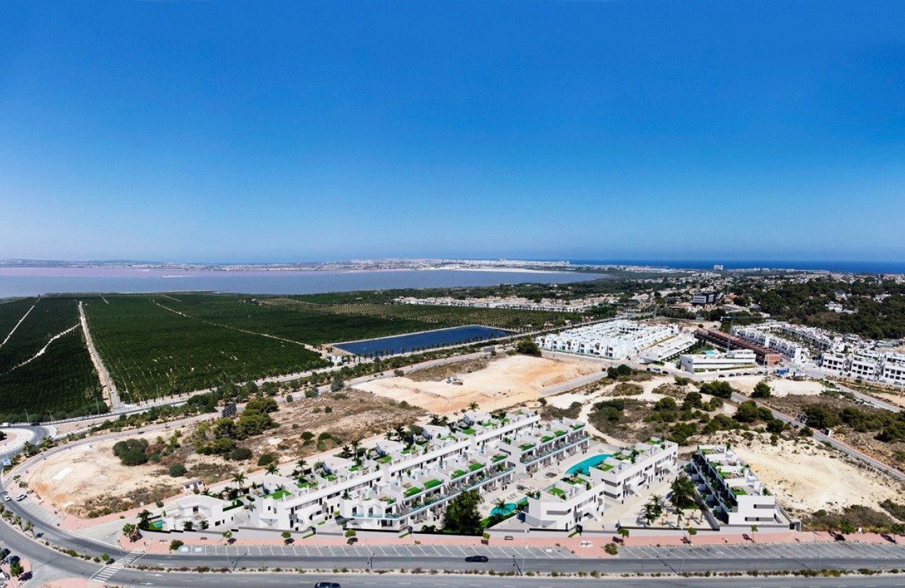 Nowy budynek - Szalet -
Torrevieja - Lago Jardin