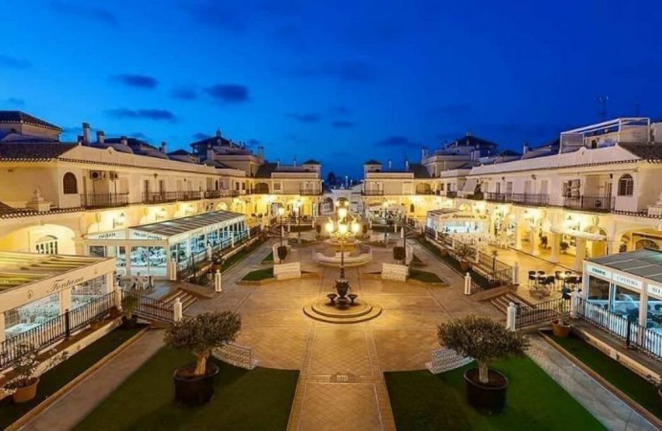 Nowy budynek - Bungalow -
Pilar de la Horadada - La Torre De La Horadada