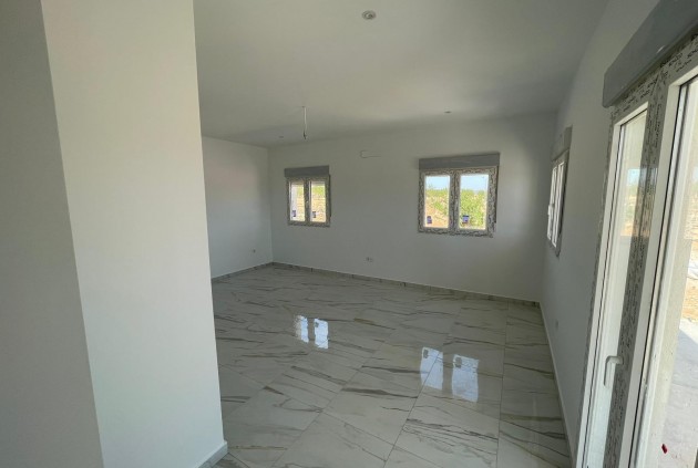 Obra nueva - Chalet -
Pinoso - Camino Del Prado