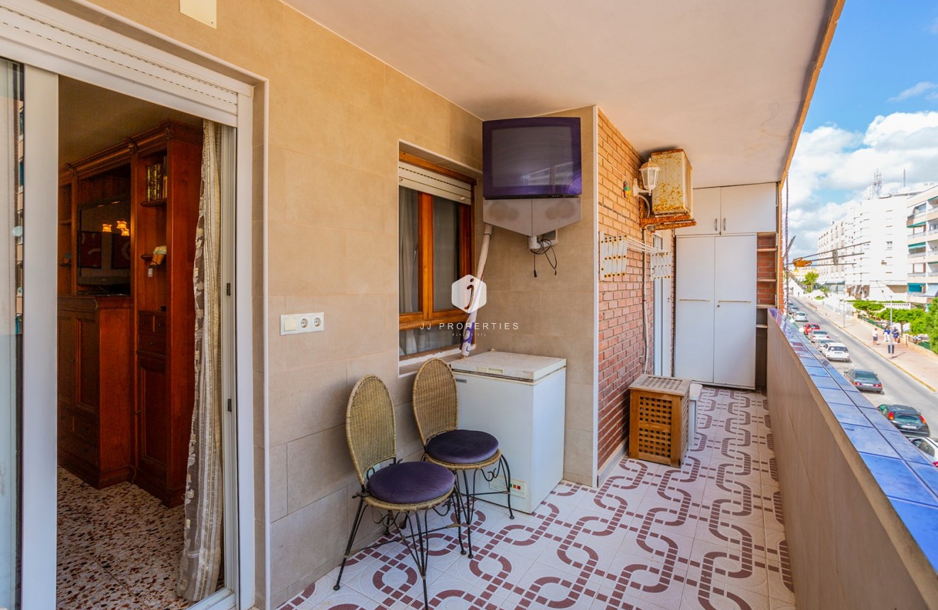 Z drugiej ręki - Mieszkanie w bloku -
Orihuela Costa - Punta Prima