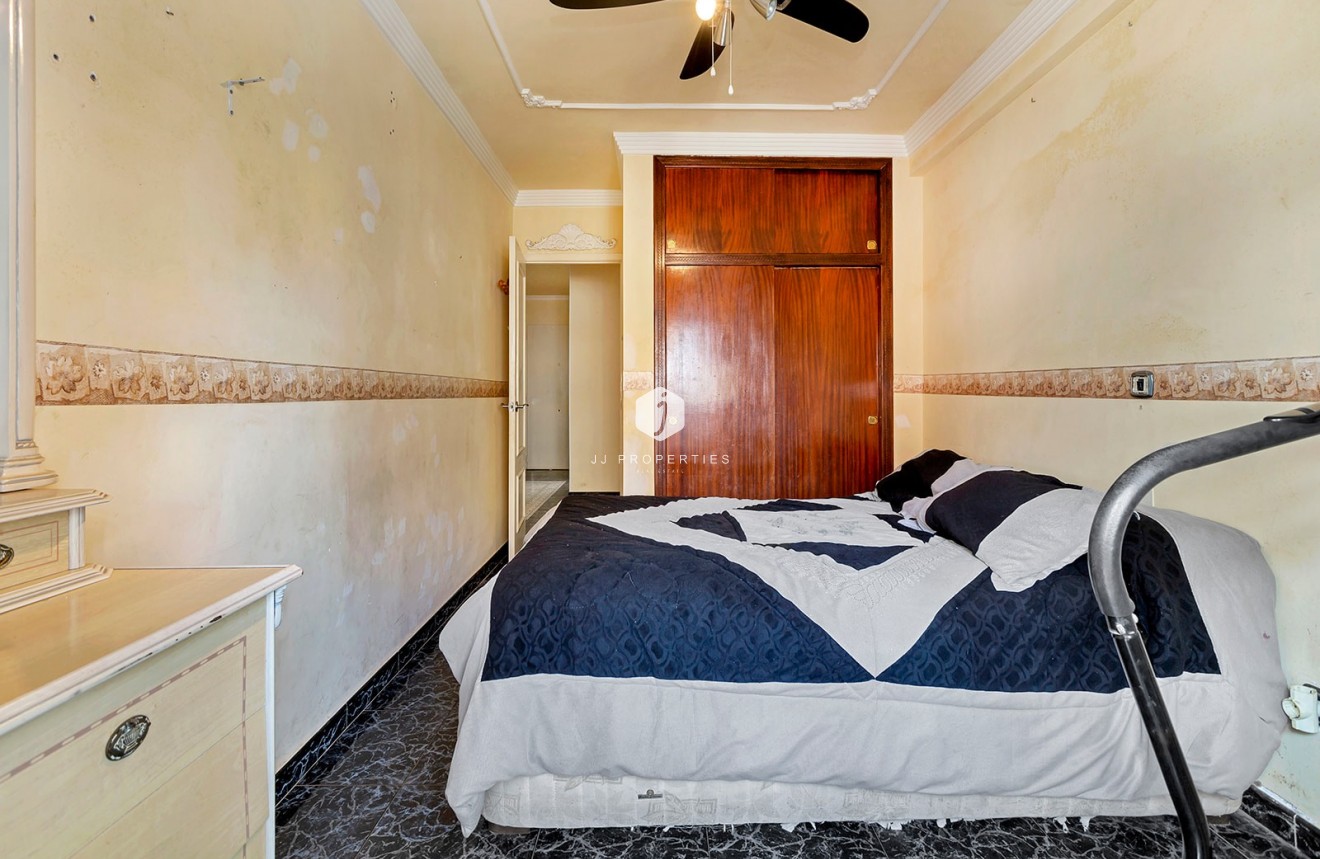 Z drugiej ręki - Mieszkanie w bloku -
Orihuela Costa - Punta Prima