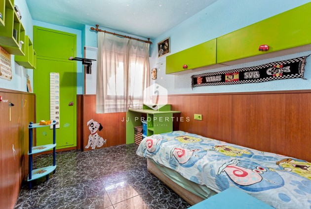 Z drugiej ręki - Mieszkanie w bloku -
Orihuela Costa - Punta Prima