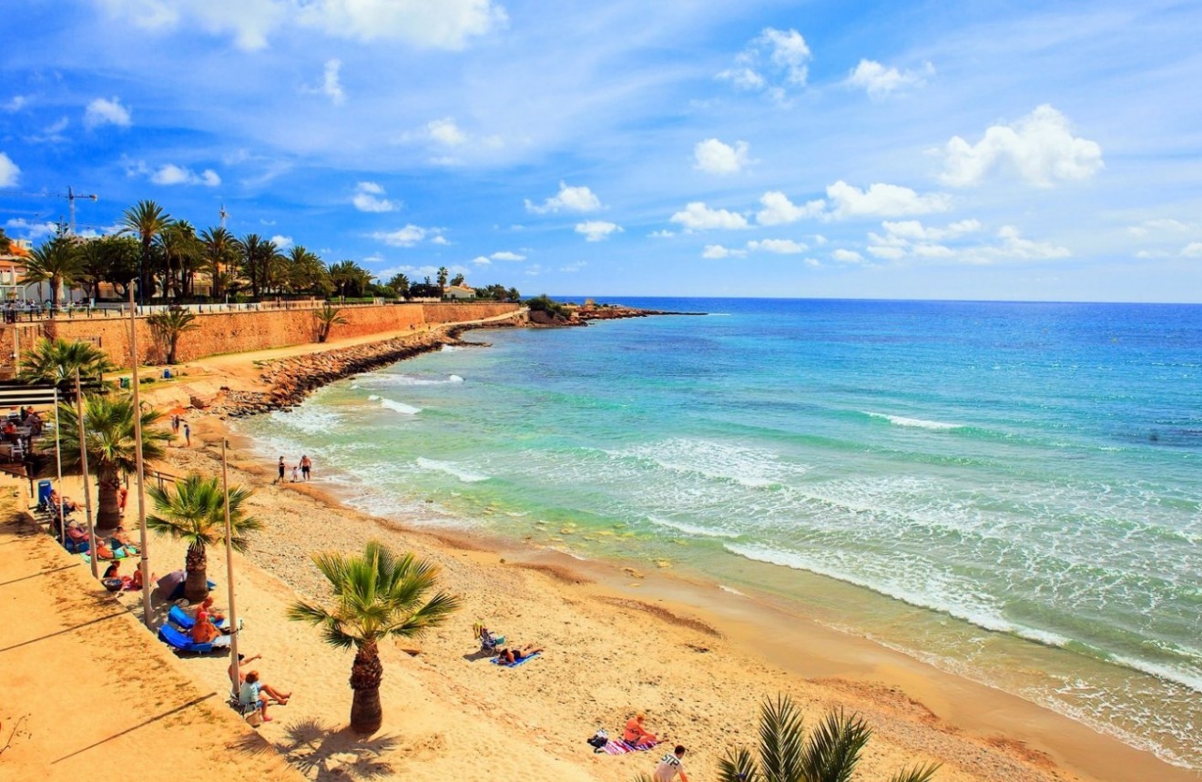 Neue Gebäude - Chalet -
Orihuela Costa - Punta Prima