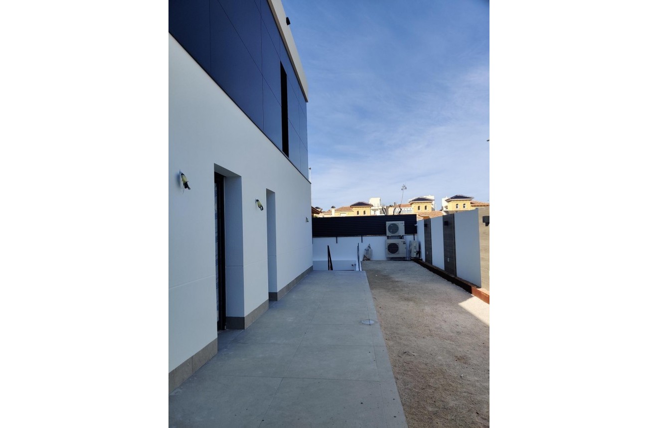 Nouvelle construction - Chalet -
Orihuela Costa - La Zenia