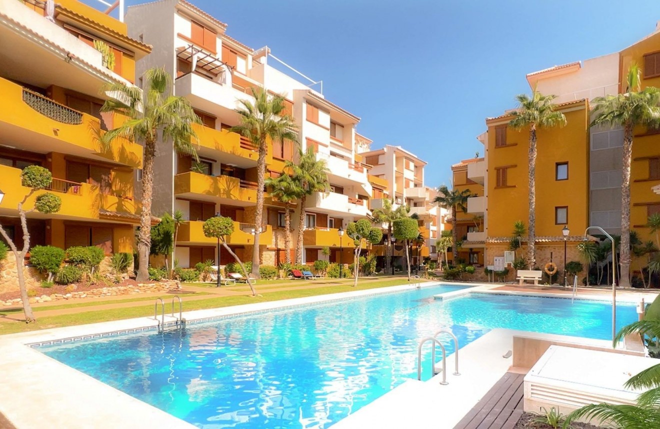 Tweedehands - Appartement / flat -
Torrevieja - Punta prima