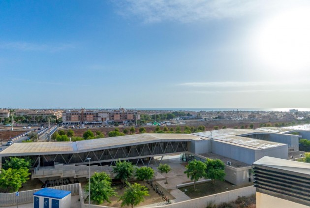 Neue Gebäude - Penthouse -
Orihuela Costa - Villamartín