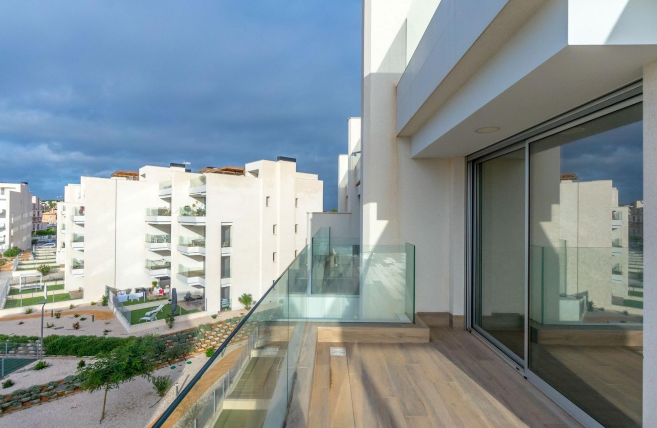 Neue Gebäude - Penthouse -
Orihuela Costa - Villamartín