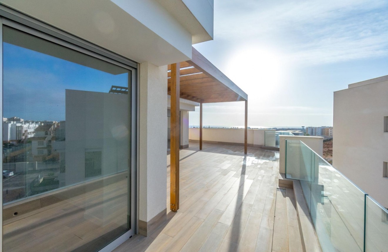 Neue Gebäude - Penthouse -
Orihuela Costa - Villamartín