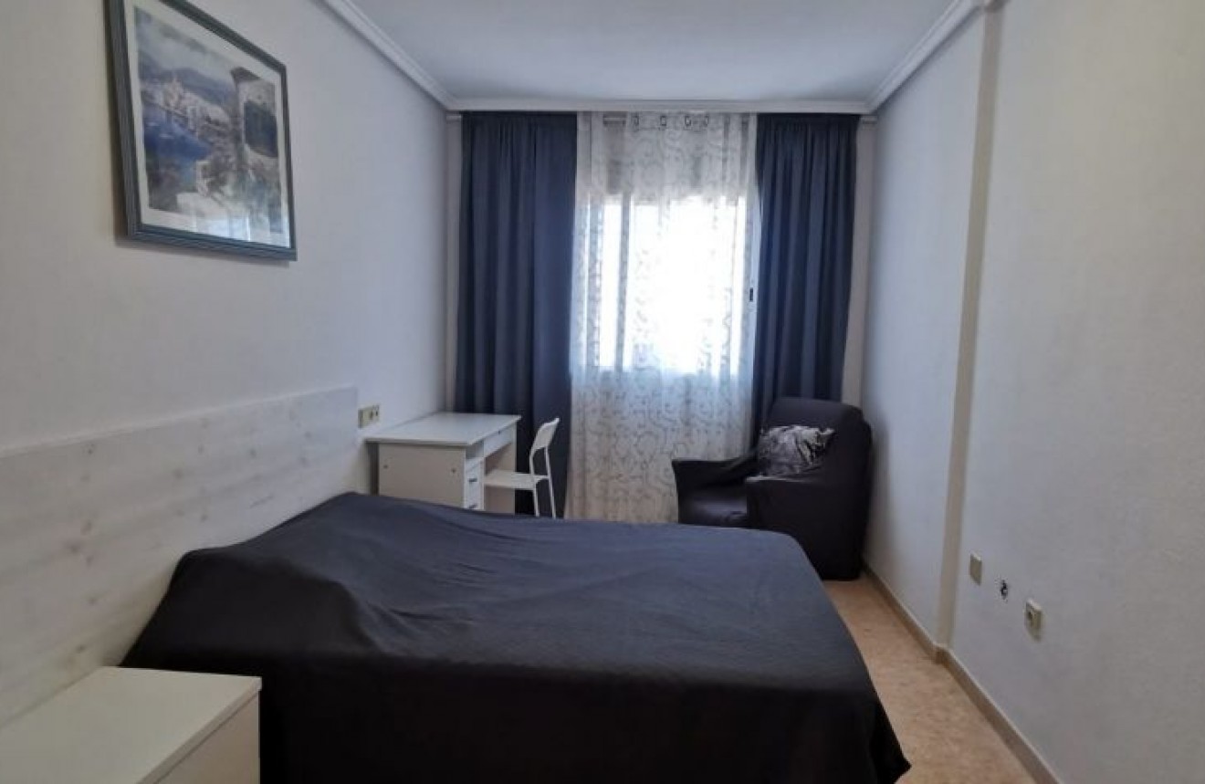 Tweedehands - Appartement / flat -
Torrevieja - Costa Blanca