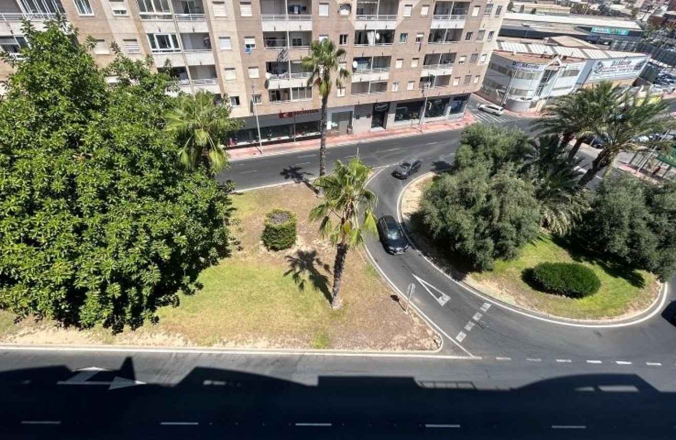 Segunda mano - Apartamento / piso -
Torrevieja - Costa Blanca