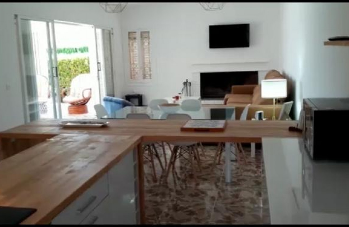 Segunda mano - Chalet -
Torrevieja - Costa Blanca