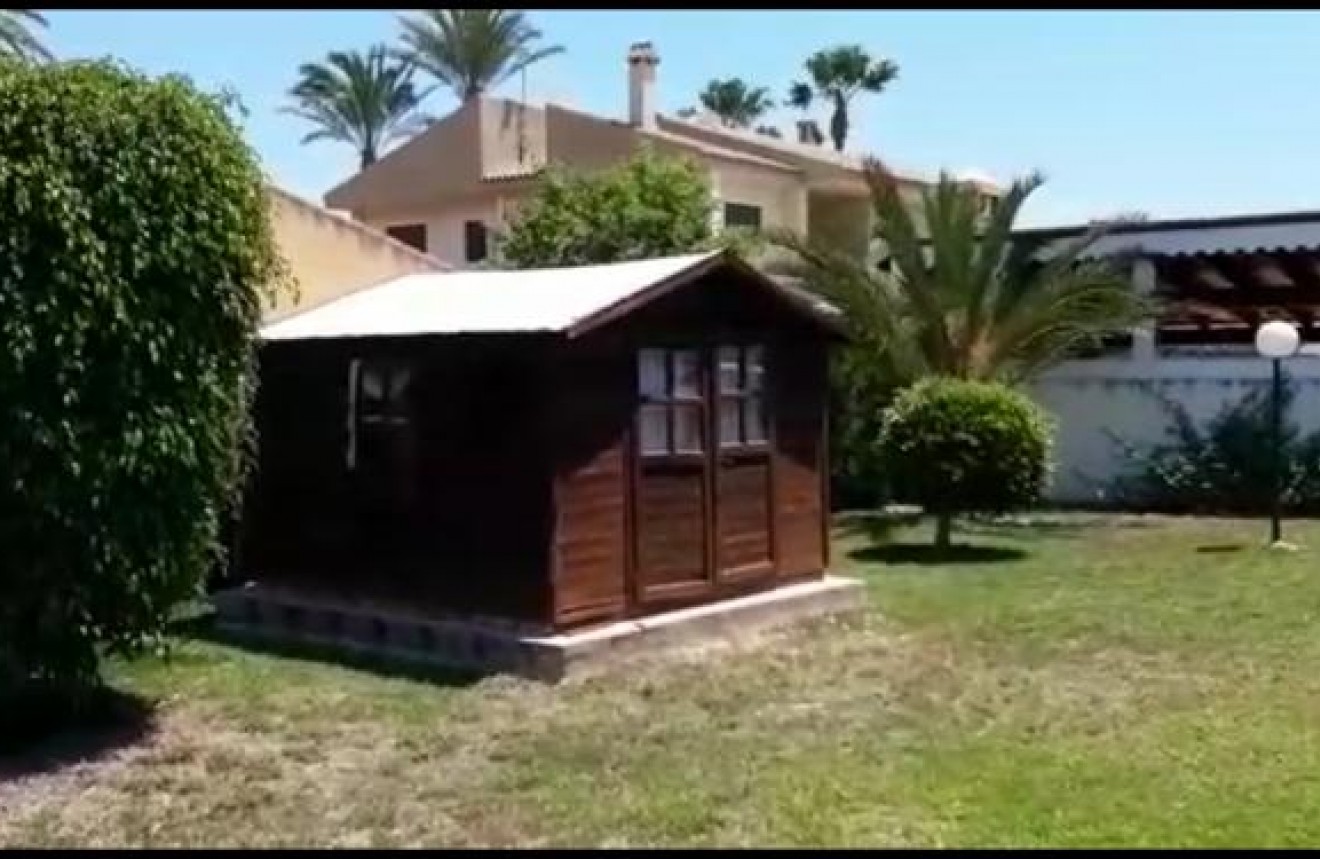 Segunda mano - Chalet -
Torrevieja - Costa Blanca